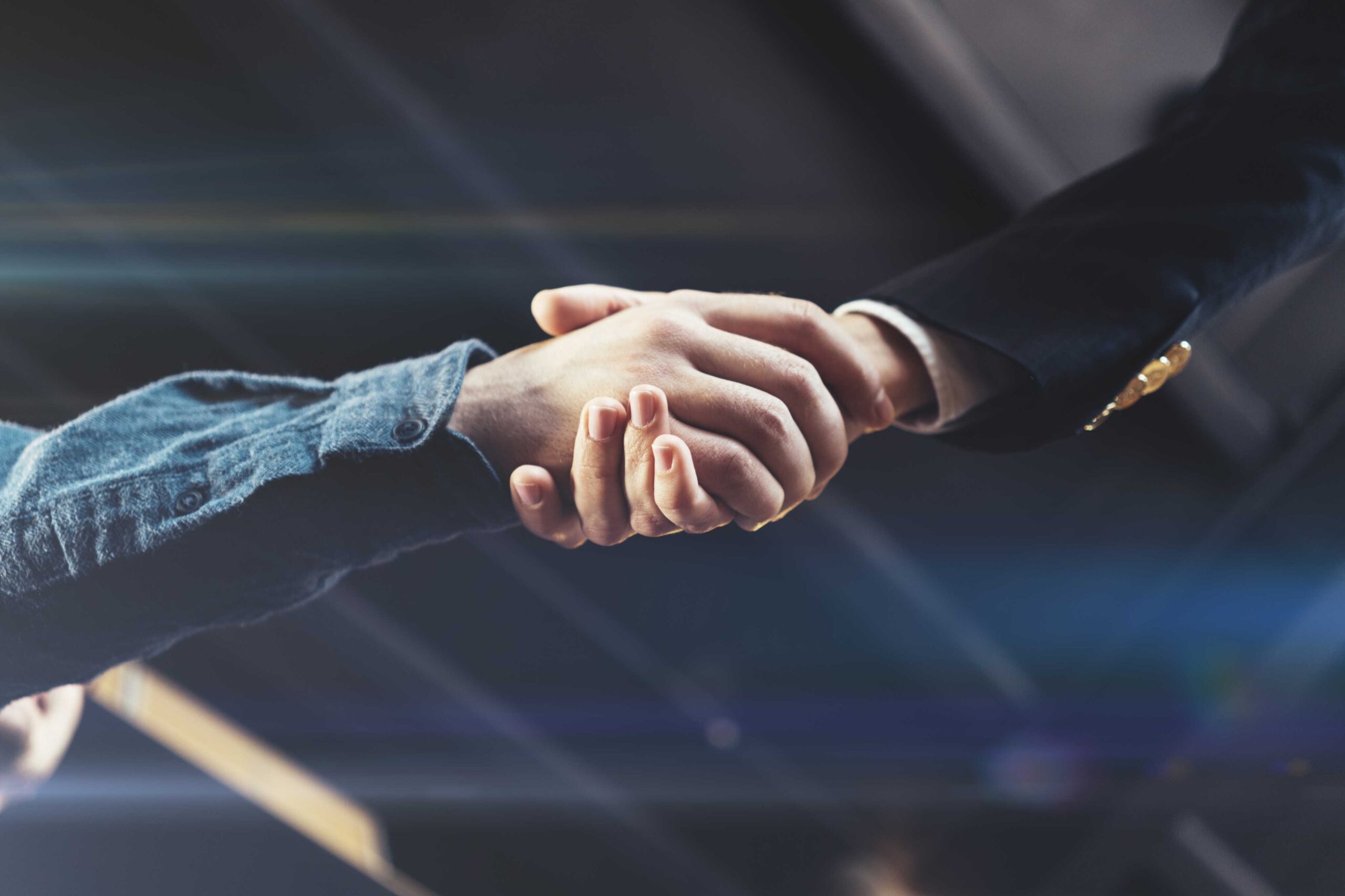 Image representing two hands shaking hands